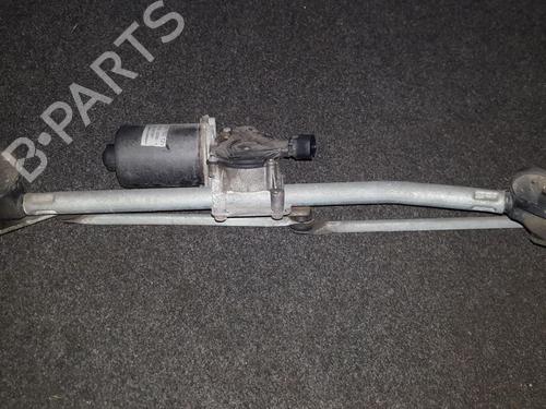front-wipers-mechanism-toyota-corolla-saloon-_e12_-2000-2001-2002-2003-2004-2005-2006-2007-2008-35647595 main image
