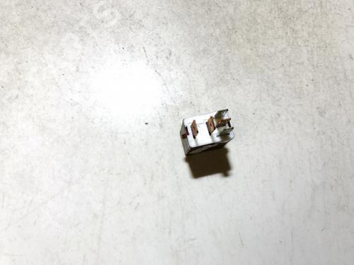 Electronic sensor TOYOTA RAV 4 III (_A3_) 2.2 D 4WD (ALA30_, ALA30R) | BP33106968M84 - Image 2