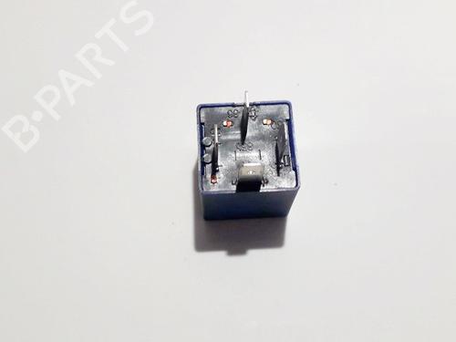 Electronic sensor OPEL ASTRA G Hatchback (T98) 2.0 DI (F08, F48) | BP33528651M84 - Image 2