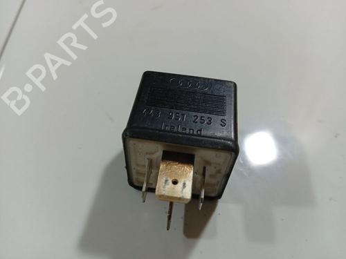 Electronic sensor AUDI 80 B4 Saloon (8C2) 1.9 TDI | BP32560176M84 - Image 3