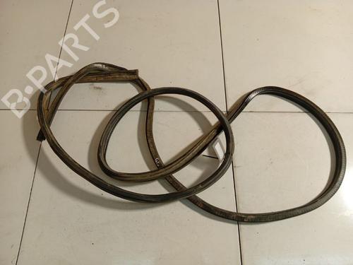 Used Rubber door seal Rubber door seal MERCEDES-BENZ SPRINTER 2-t Van (B901, B902) 208 CDI (901.661, 901.662, 902.661, 902.662) (82 hp) 40113797 40113797