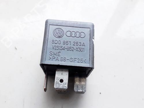 other-vw-passat-b5-variant-3b5-1997-1998-1999-2000-2001-33527762 main image