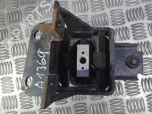Used Engine mount Engine mount MERCEDES-BENZ E-CLASS T-Model (S211) E 320 T CDI (211.226) (204 hp) 33494387 33494387