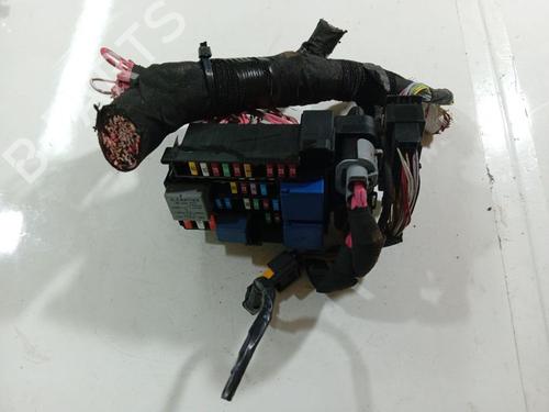 fuse-box-renault-megane-iii-hatchback-bz01_-b3_-2008-32535723 main image
