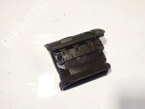 Used Air vent VW PASSAT B6 (3C2) 2.0 TDI (140 hp) 32590066