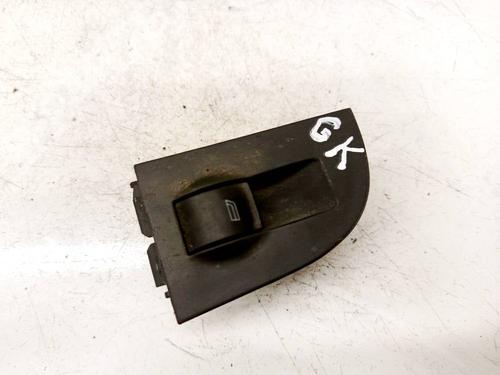Used Switch Switch AUDI A6 C5 (4B2, 4B4) 2.4 (163 hp) 33895641 33895641