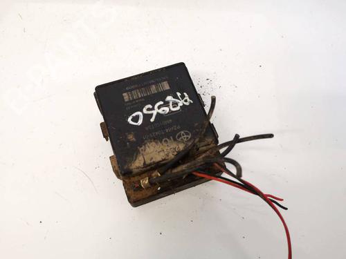 Used Electronic module Electronic module TOYOTA AVENSIS (_T25_) 2.0 D-4D (ADT250_, ADT250R) (126 hp) 32940107 32940107
