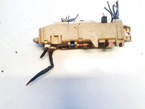 Used Fuse box MAZDA 323 S VI Saloon (BJ) 2.0 D (BJ1_) (71 hp) 32925821