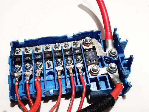 Used Fuse box Fuse box BMW X5 (E53) 3.0 d (218 hp) 33102504 33102504