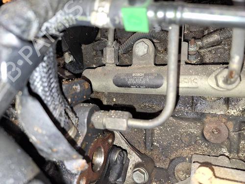 Used Injection rail Injection rail 35117824 35117824