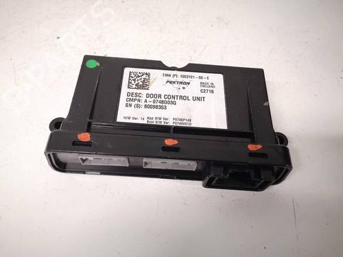 Used Electronic module Electronic module TESLA MODEL S (5YJS) 75 (388 hp) 36686719 36686719