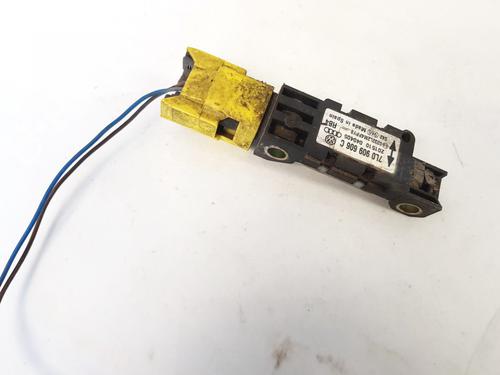 Used Electronic module Electronic module VW TOUAREG (7LA, 7L6, 7L7) 3.0 V6 TDI (225 hp) 33093159 33093159