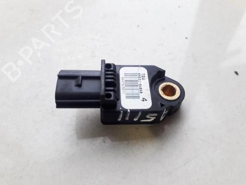Used Electronic module Electronic module TOYOTA COROLLA Verso (_E12_) 1.8 VVT-i (ZZE122_, ZZE122R) (135 hp) 33530574 33530574