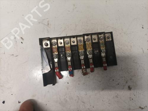 fuse-box-vw-transporter-t5-van-7ha-7hh-7ea-7eh-2003-32914300 main image