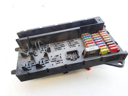 Used Fuse box Fuse box MERCEDES-BENZ SPRINTER 5-t Platform/Chassis (B906) 511 CDI (906.153, 906.155, 906.253, 906.255) (109 hp) 32626334 32626334