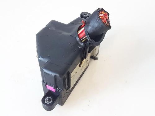 Fuse box SEAT LEON (1P1) 1.9 TDI | BP33530284E1 - Image 2