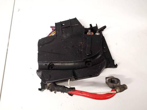 Used Fuse box Fuse box FORD FOCUS III 1.6 TDCi (115 hp) 32933668 32933668