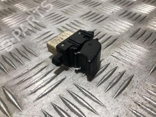 Used Switch Switch MAZDA 323 F VI Hatchback (BJ) 2.0 TD (90 hp) 33499894 33499894
