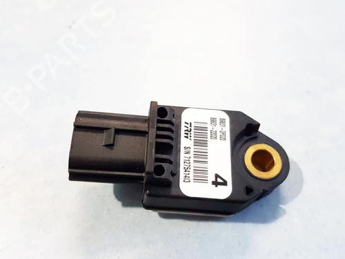 Used Electronic module Electronic module LEXUS IS II (_E2_) 220d (ALE20) (177 hp) 33099969 33099969