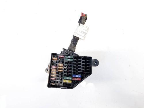 Used Fuse box VW PASSAT B6 (3C2) 2.0 TDI (140 hp) 32946636