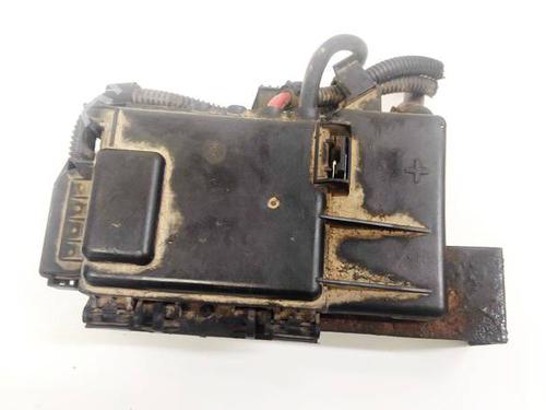 Used Fuse box Fuse box VW POLO IV (9N_, 9A_) 1.2 12V (64 hp) 32933398 32933398