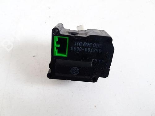 Used Electronic module Electronic module VW PHAETON (3D1, 3D2, 3D3, 3D4, 3D6, 3D7, 3D8, 3D9) 4.2 V8 4motion (335 hp) 33508197 33508197