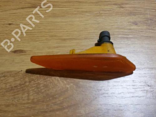 Used Right side indicator Right side indicator ALFA ROMEO 156 (932_) 1.6 16V T.SPARK (932A4) (112 hp) 35651655 35651655