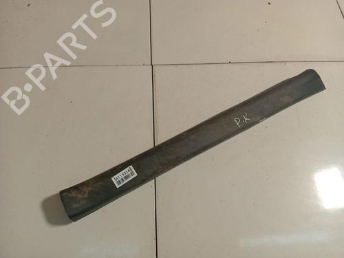 Trinbræt Trinbræt TOYOTA YARIS (_P9_) 1.4 D-4D (NLP90_, NLP90R) (90 hp) 36895430 36895430