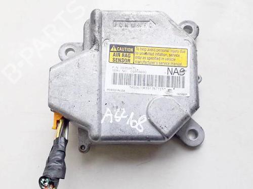 Used ECU airbags ECU airbags OPEL SINTRA (APV) 3.0 i 24V (OUN16, Y94) (201 hp) 33527003 33527003