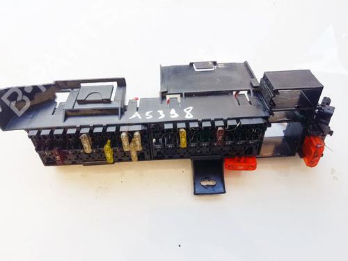 Used Fuse box Fuse box MERCEDES-BENZ E-CLASS (W210) E 320 CDI (210.026) (197 hp) 33523465 33523465