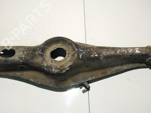 Used Right rear suspension arm Right rear suspension arm PEUGEOT 406 (8B) 1.9 TD (90 hp) 35880153 35880153