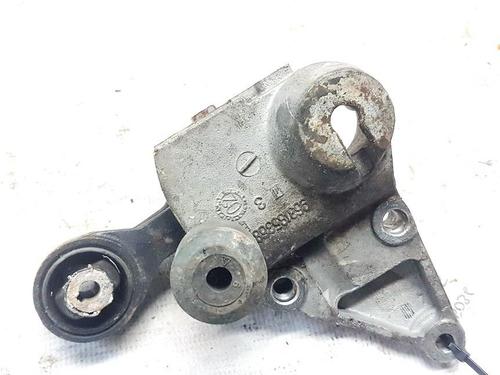 Used Engine mount Engine mount CITROËN C5 I (DC_) 2.0 HDi (DCRHZB, DCRHZE) (109 hp) 33101335 33101335