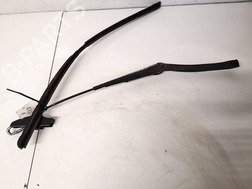 front-windshield-wiper-arm-mercedes-benz-c-class-w203-2000-2001-2002-2003-2004-2005-2006-2007-32932783 main image