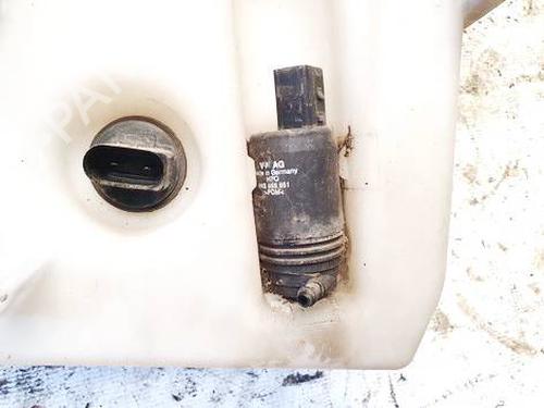 Used Washer pump Washer pump SKODA SUPERB II (3T4) 1.8 TSI (160 hp) 35076282 35076282