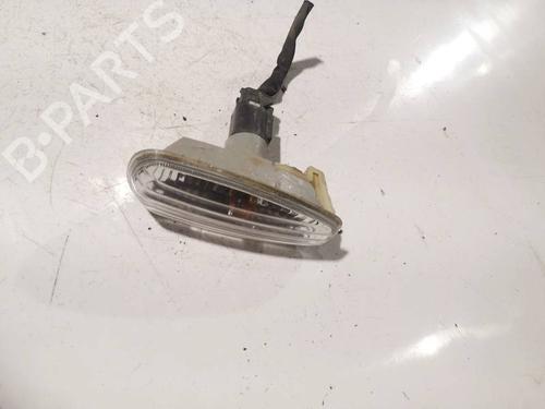 Used Right side indicator Right side indicator 37285891 37285891
