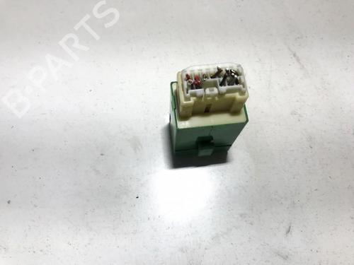Electronic sensor MAZDA 323 F VI Hatchback (BJ) 1.9 16V (BJ14) | BP33504993M84 - Image 2