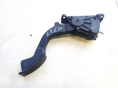 Used Pedal Pedal VOLVO V50 (545) 2.0 D (136 hp) 35332758 35332758