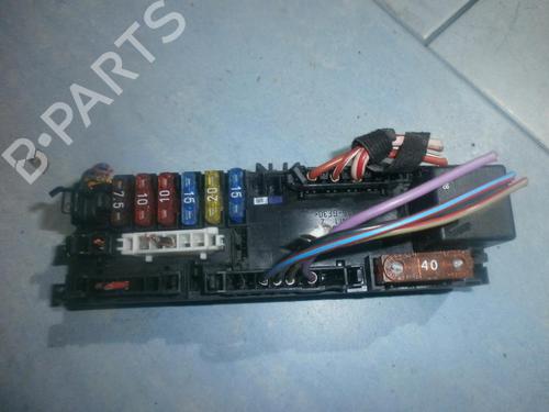 Used Fuse box Fuse box MERCEDES-BENZ CLK Convertible (A208) CLK 230 Kompressor (208.448) (197 hp) 33485223 33485223