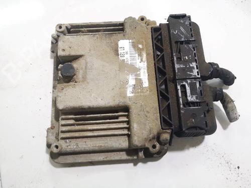 Used Engine control unit (ECU) Engine control unit (ECU) SKODA OCTAVIA II (1Z3) 1.9 TDI (105 hp) 32971941 32971941