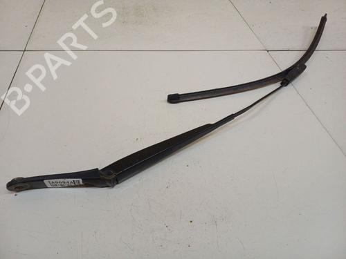 Used Front windshield wiper arm Front windshield wiper arm 38946595 38946595