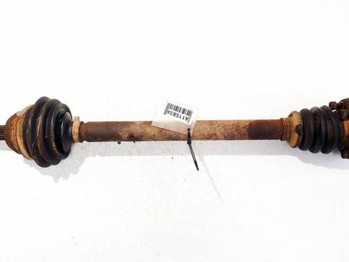 Used Left front driveshaft Left front driveshaft AUDI 80 B2 Saloon (811, 813, 814, 819, 853) 1.6 (75 hp) 40165153 40165153