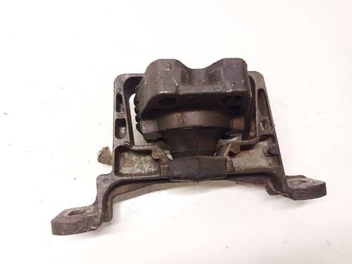 Used Engine mount Engine mount FORD FOCUS II (DA_, HCP, DP) 1.6 Ti (115 hp) 32531250 32531250