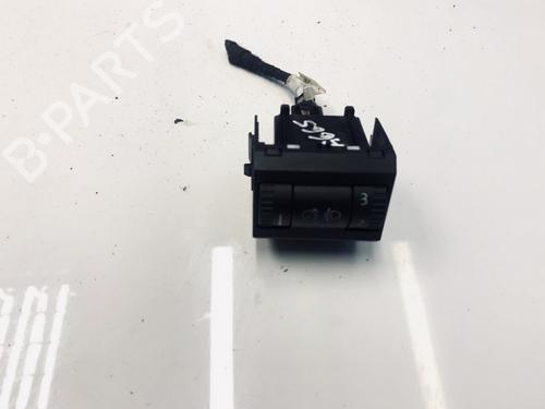 switch-skoda-octavia-ii-1z3-2004-2005-2006-2007-2008-2009-2010-2011-2012-2013-35554428 main image