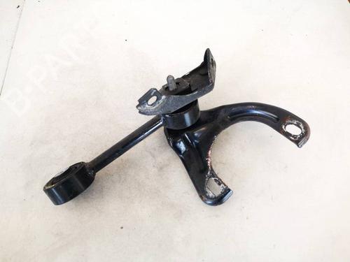 Used Engine mount Engine mount ALFA ROMEO GT (937_) 1.9 JTD (937CXN1B) (150 hp) 32944366 32944366