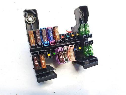 Used Fuse box Fuse box MERCEDES-BENZ E-CLASS (W211) E 220 CDI (211.008) (170 hp) 32541108 32541108