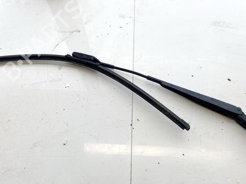 front-windshield-wiper-arm-vw-golf-vii-5g1-bq1-be1-be2-2012-2013-2014-2015-2016-2017-2018-2019-2020-2021-32890204 main image