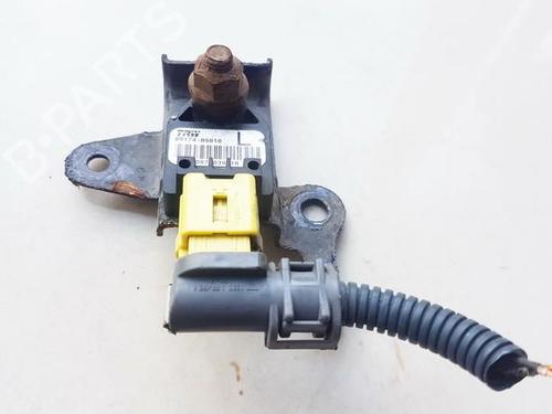 Used Electronic module Electronic module TOYOTA AVENSIS (_T25_) 2.0 D-4D (CDT250_, CDT250R) (116 hp) 33525326 33525326