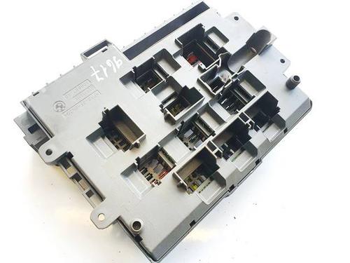 Fuse box BMW X1 (E84) sDrive 18 d | BP32585167E1  - Image 6