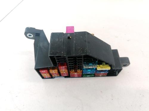 Used Fuse box Fuse box VW PASSAT B6 (3C2) 2.0 TDI 4motion (140 hp) 33094942 33094942