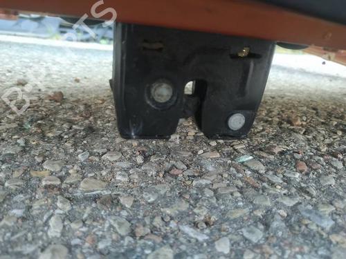 Used Tailgate lock Tailgate lock RENAULT TWINGO II (CN0_) 1.2 (CN0D) (58 hp) 35235101 35235101